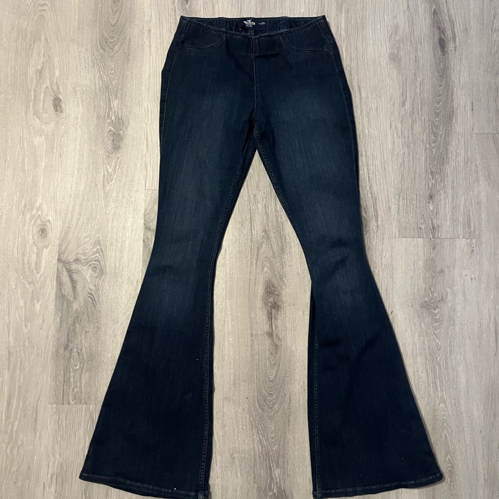 Hollister low rise flare pants